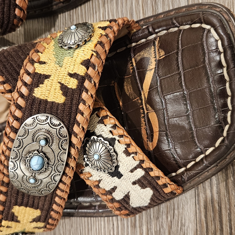 Western Embellished Sandals - Picture 2 of 9
